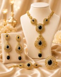 Noir Gold Schmuckset